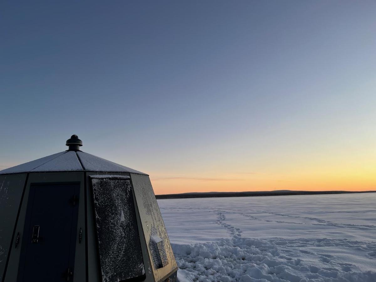 Vikajaervi Lake View Experience Igloos Рованіемі Екстер'єр фото
