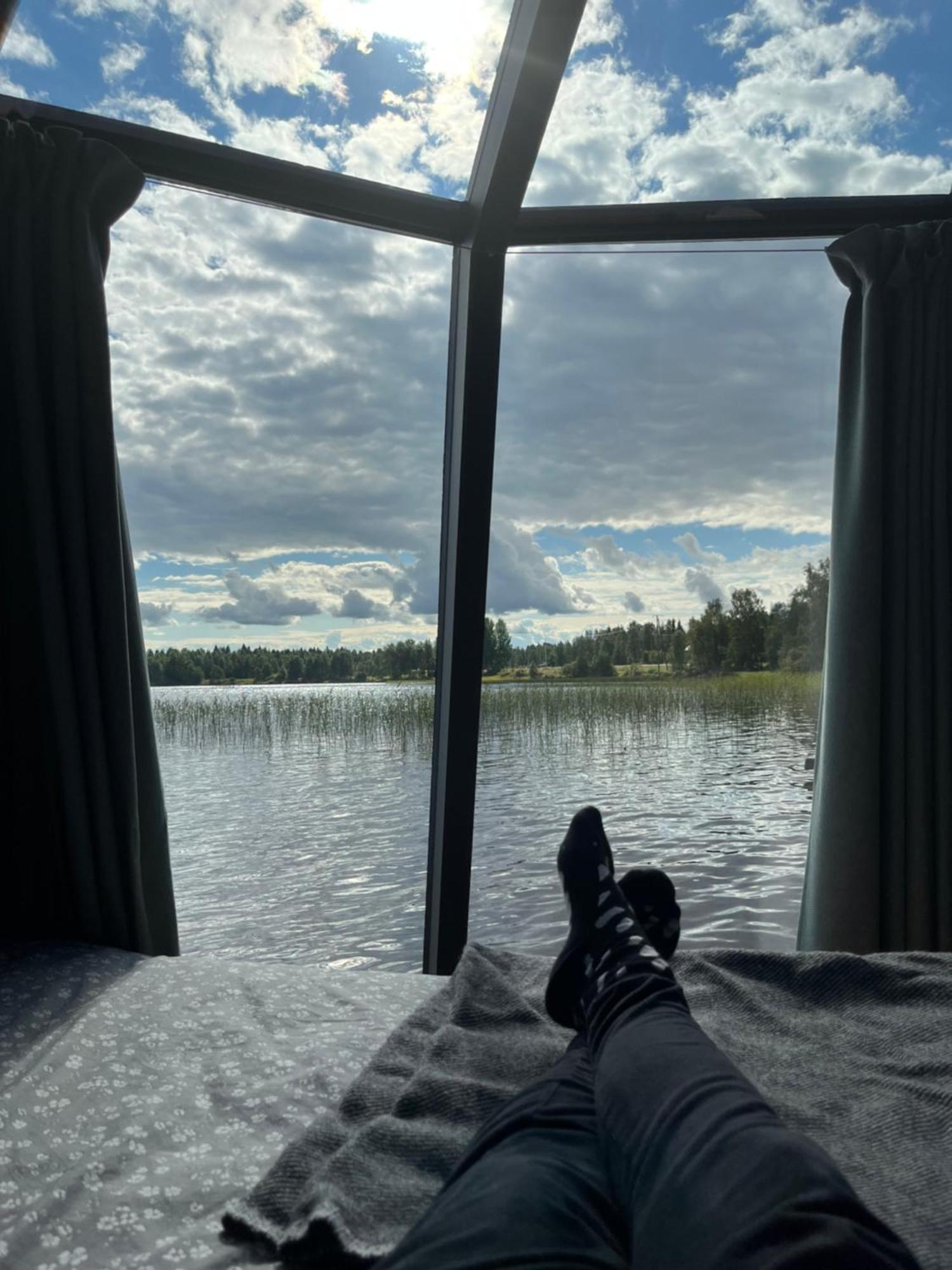 Vikajaervi Lake View Experience Igloos Рованіемі Екстер'єр фото