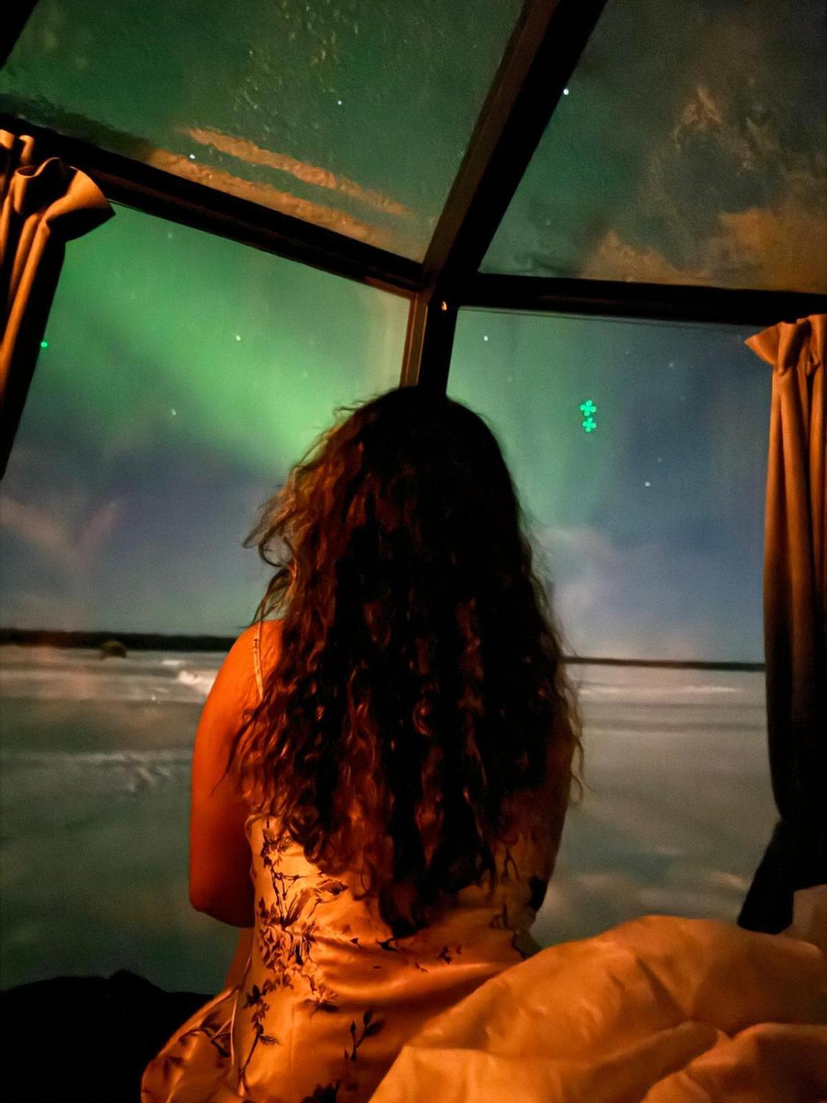 Vikajaervi Lake View Experience Igloos Рованіемі Екстер'єр фото