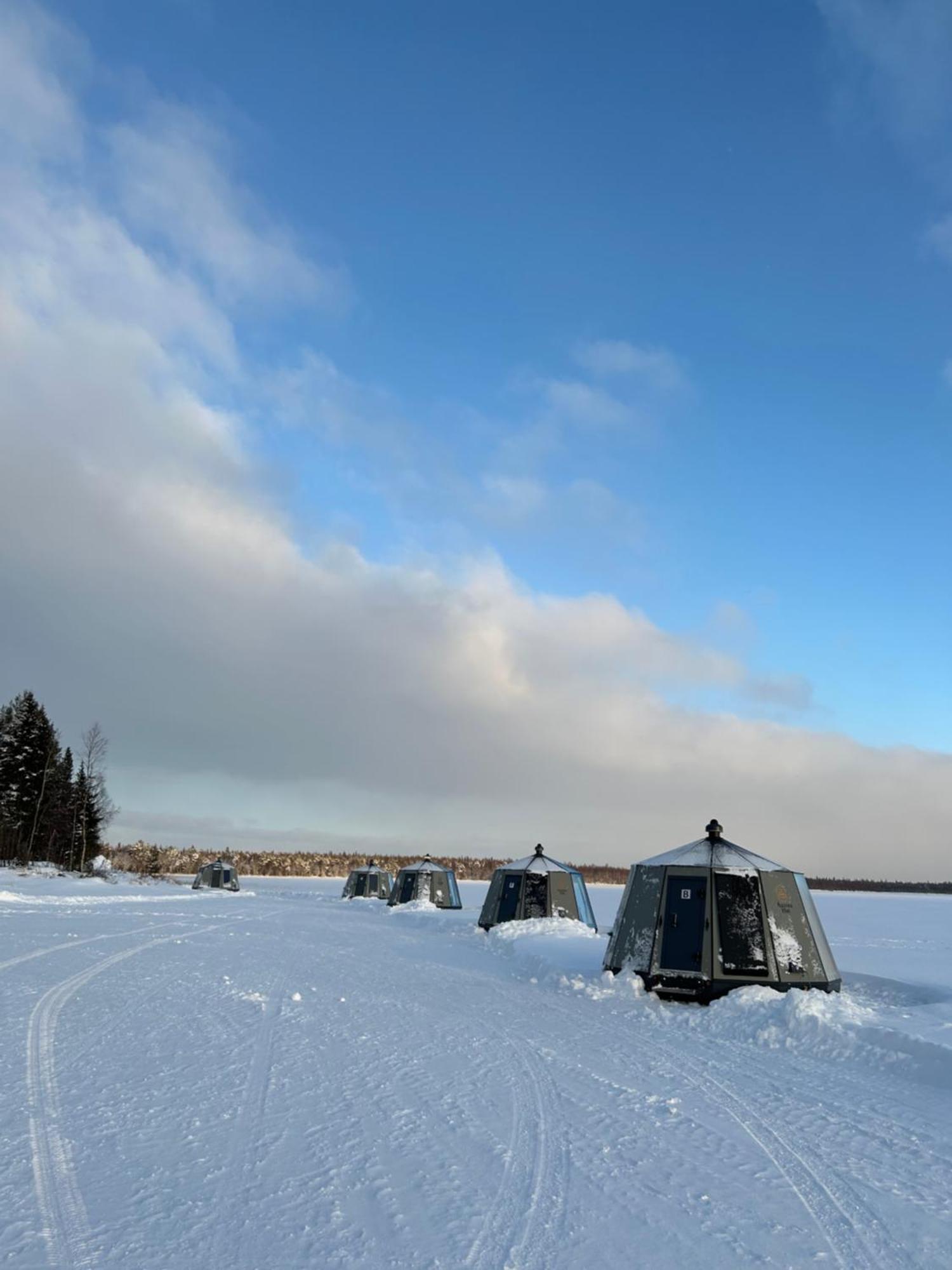 Vikajaervi Lake View Experience Igloos Рованіемі Екстер'єр фото